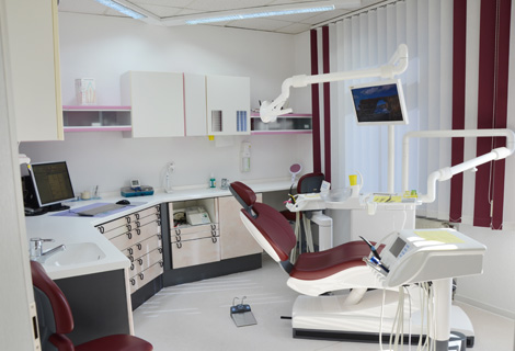 Behandlungsraum in der Zahnarztpraxis